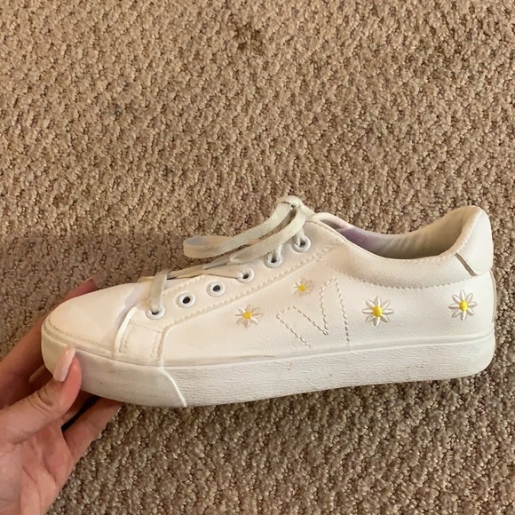 white sneakers - Picture 2 of 2